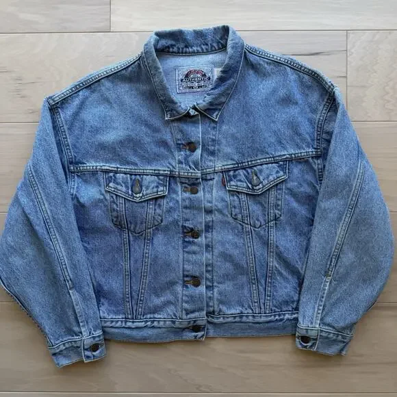 Vintage Levis Denim Jacket Women's Medium Blue 90s Type 3 Outerwear Made in USA - Picture 2 of 11